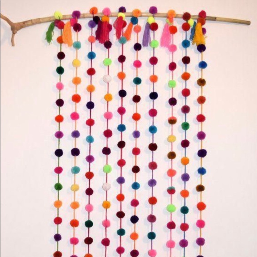 6 Colorful strings - Picture 4 of 4